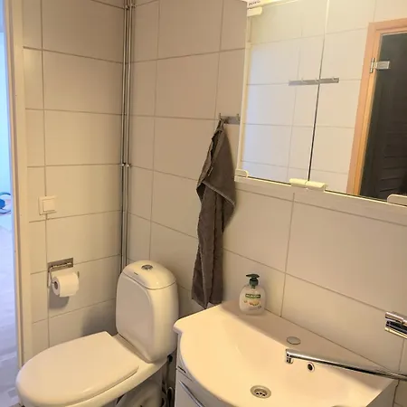 Apartman 7 - Comfy With Sauna, Private Parking
